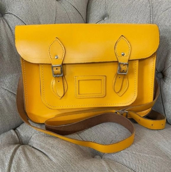 Cambridge Small Yellow Small Box Leather  Crossbody/Shoulder Bag  Silver Zip - Picture 3 of 11